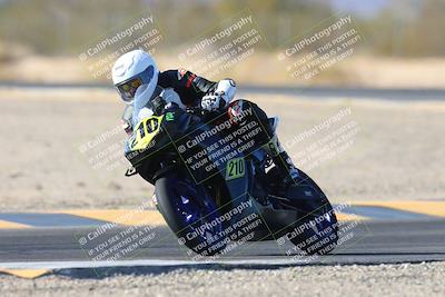 media/Jan-10-2025-CVMA Friday Practice (Fri) [[489e0da257]]/Group 4 and Trackday/Session 5 (Turn 7)/